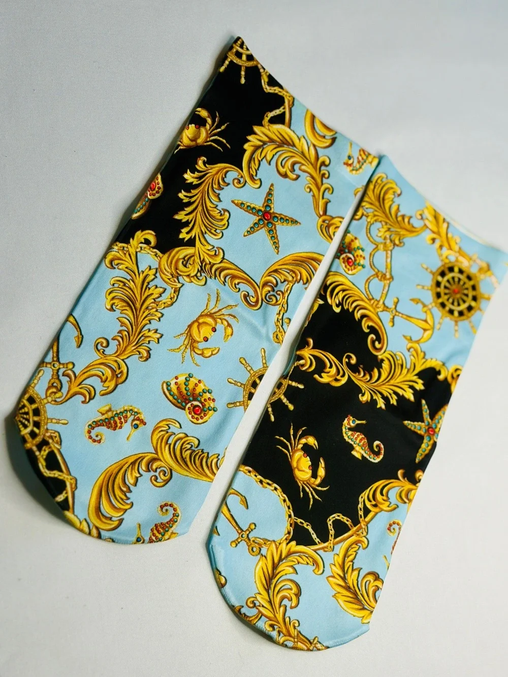 Calzedonia NWT Italian Baroque Graphic Socks Blue
